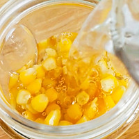 玉米鸡蛋羹 8+宝宝辅食的做法图解1
