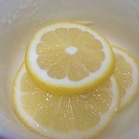 青瓜柠檬排毒水#自制饮料#的做法图解2