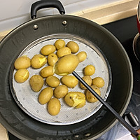 椒盐小土豆的做法图解3
