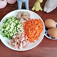 虾仁蛋炒饭的做法图解1