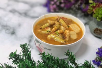 蘑菇豆腐虾汤