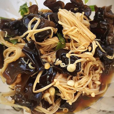 好评如潮美味凉拌金针菇