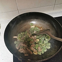 五香蚕豆焖肉片的做法图解5