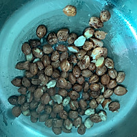 糖炒榛子仁的做法图解4