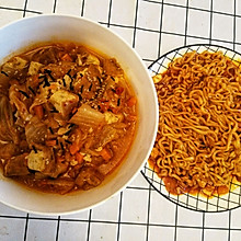 （简易版）韩国辣白菜豆腐汤+火鸡面