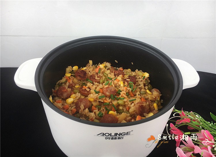 腊肠土豆焖饭的做法