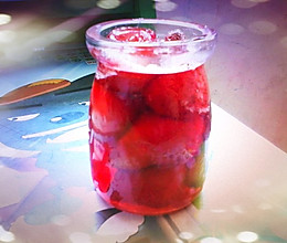 草莓罐头  的做法