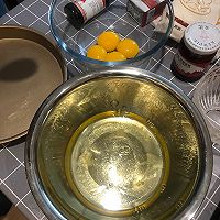 红丝绒草莓炸弹蛋糕的做法图解4