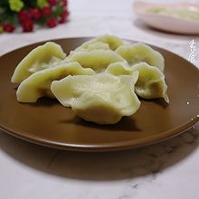 #一起加油，我要做A+健康宝贝#豆腐萝卜这样包饺子孩子特爱吃