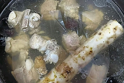 黑橄榄排骨汤