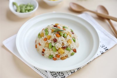 安本素压力锅：菠萝炒饭