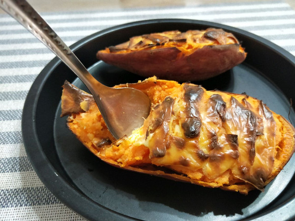 烤箱焗红薯