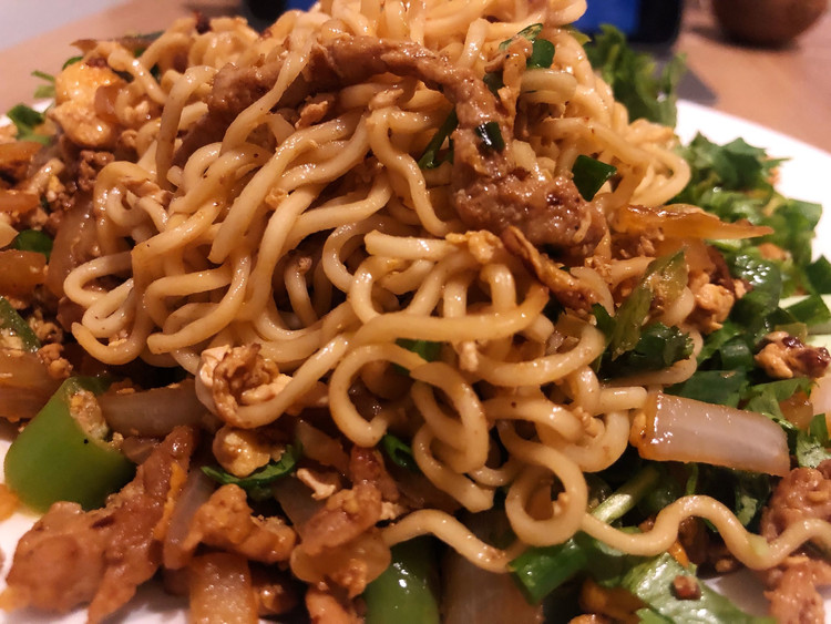 辣口炒面的做法
