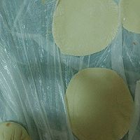 芹菜肉饺、韭黄肉饺、大葱肉饺的做法图解5