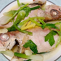 焖大眼鲷（红目鲢）的做法图解4