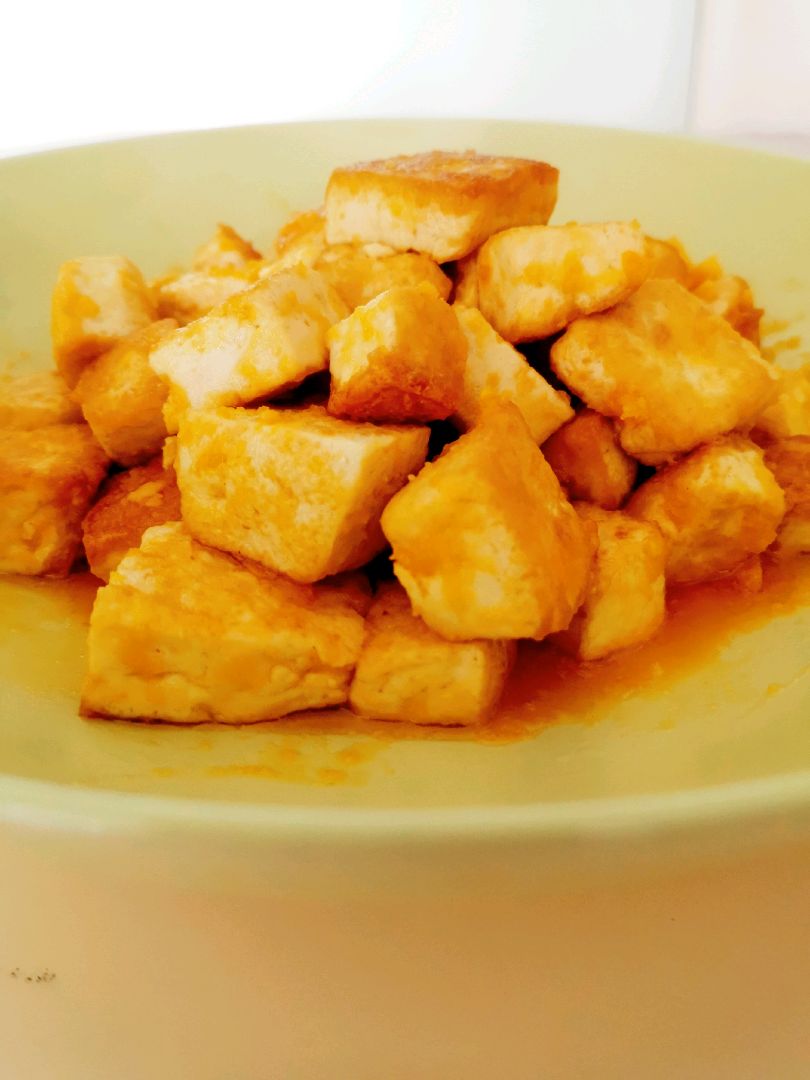 金沙豆腐怎么做 金沙豆腐的做法 蜜蜂食坊 豆果美食