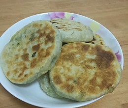 韭菜鸡蛋馅饼（芹菜火腿馅饼）的做法