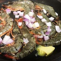 奶油咖喱虾的做法图解3