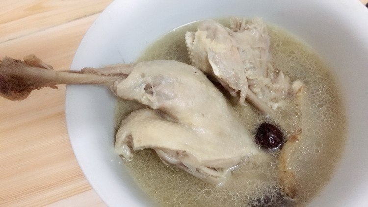 天麻红枣炖鸭的做法