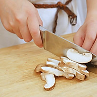 香菇肉丝-迷迭香的做法图解1