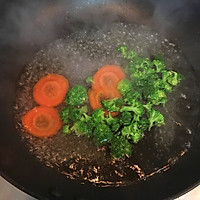 西兰花土豆泥#柏翠辅食节-营养佐餐#的做法图解5
