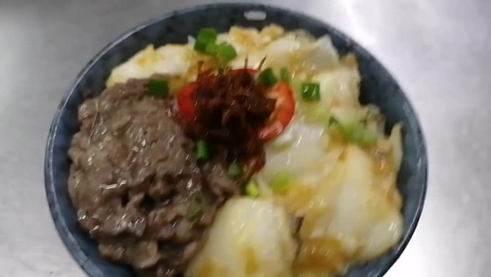 雪鱼牛肉堡仔饭