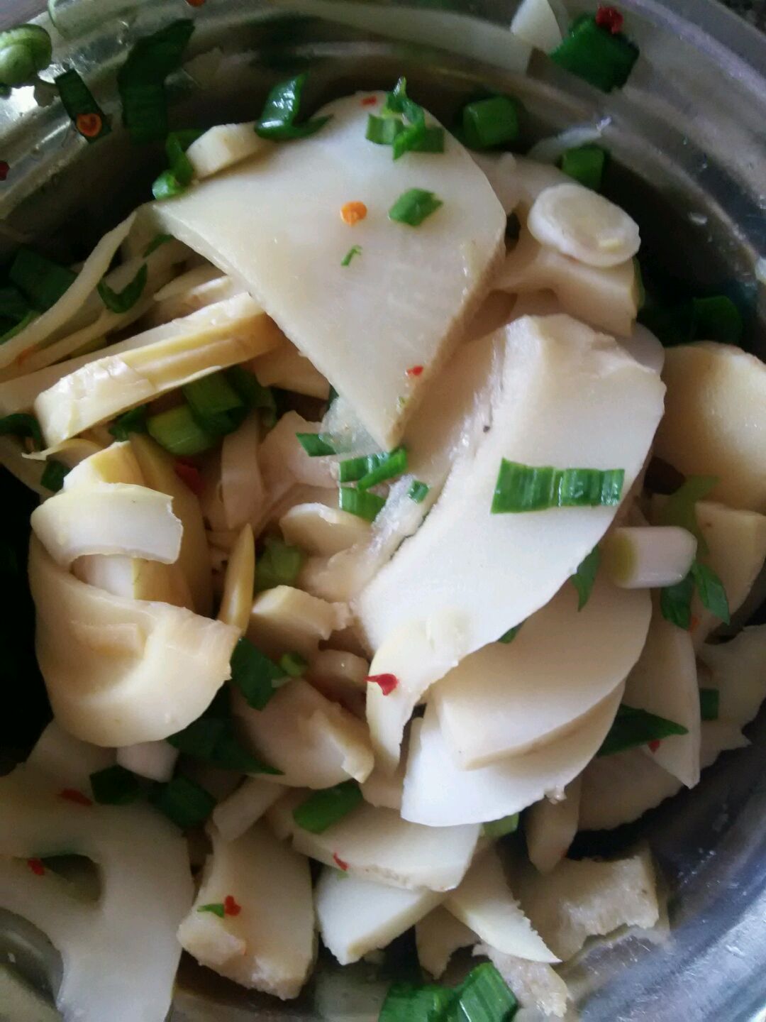 新鲜竹笋的处理方法怎么做_新鲜竹笋的处理方法的做法_豆果美食