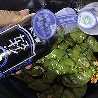 #天猫美味妙妙屋#炝炒扁豆的做法图解5