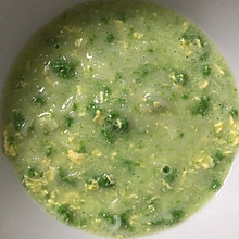 宝宝辅食鲜虾菠菜鸡蛋挂面