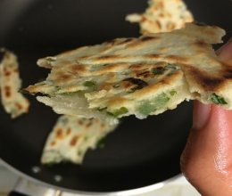 学生简易版葱油饼的做法