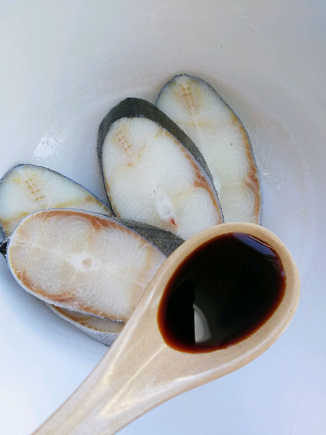 黑椒鳕鱼粒怎么做_黑椒鳕鱼粒的做法_豆果美食