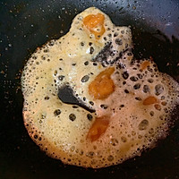 咸蛋黄焗虾的做法图解4