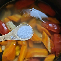 #我为奥运出食力#胡萝卜玉米排骨汤的做法图解6