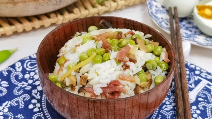 立夏饭，你吃了吗/豌豆腊肉饭