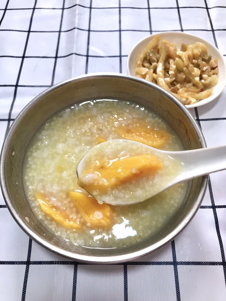 红薯小米粥的做法