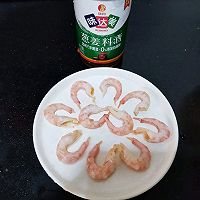 莴笋炒虾仁的做法图解2