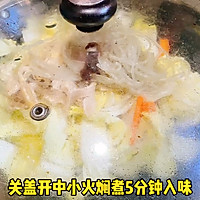 #最是家乡味 冬至大如年# 白菜炖粉条的做法图解4
