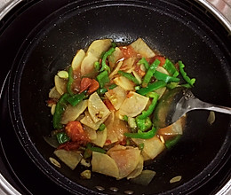 西红柿鸡蛋炒土豆片的做法