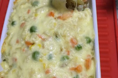 芝士虾仁焗饭