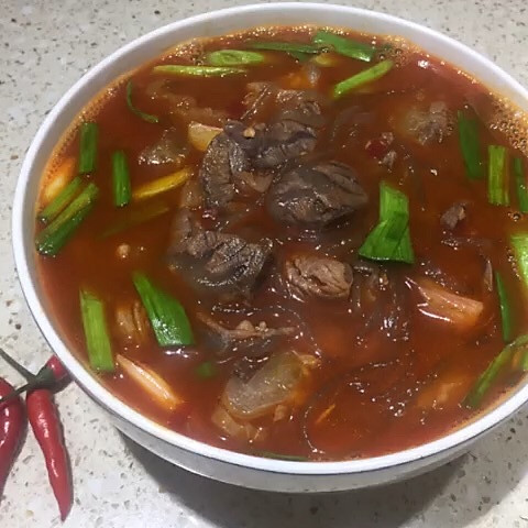 10分钟晚餐——大片牛肉粉！的做法