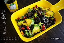 凉拌黄瓜木耳的做法