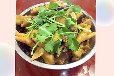 香菇木耳炖鸡