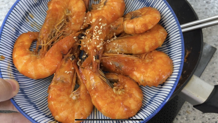 年夜饭 【2】油爆虾的做法