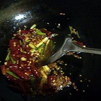 香辣鱿鱼大虾的做法图解6