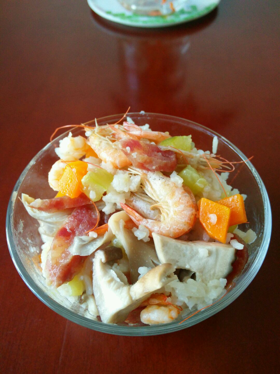 腊肠虾仁焖饭