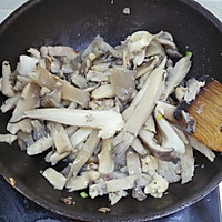 鲜蘑炒肉的做法图解4