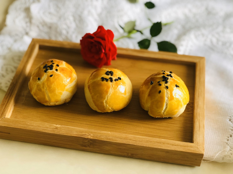 蛋黄酥的做法