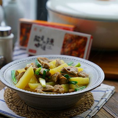 牛肉丸煮土豆