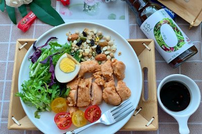 越吃越瘦的鸡胸肉轻食蔬菜水果沙拉低脂又美味