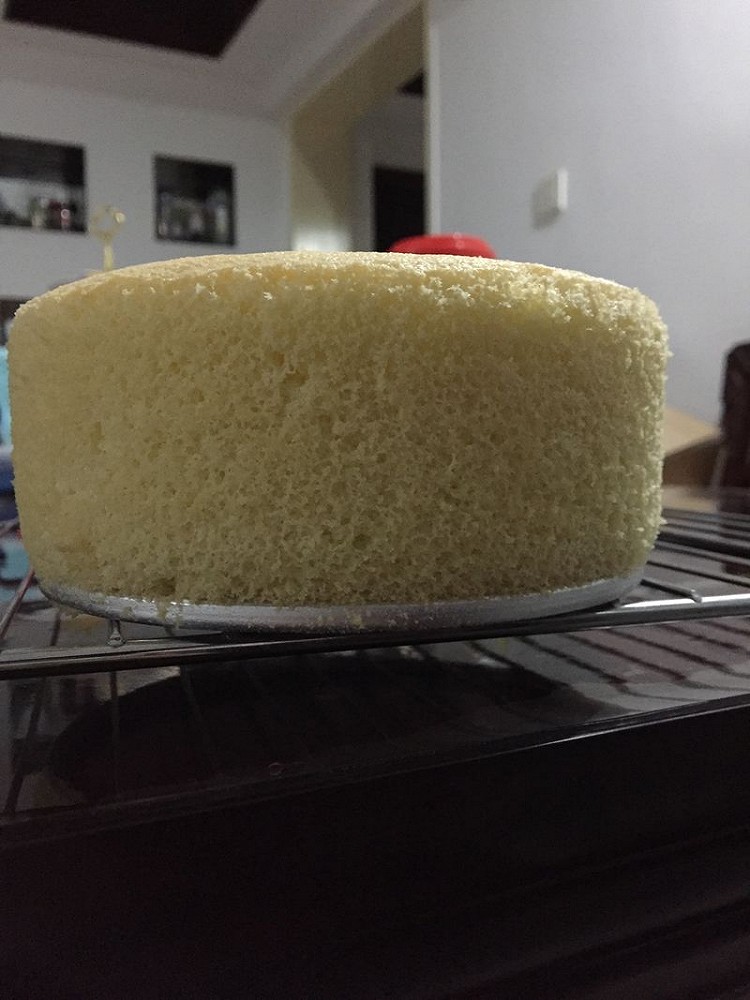 6寸戚风蛋糕的做法